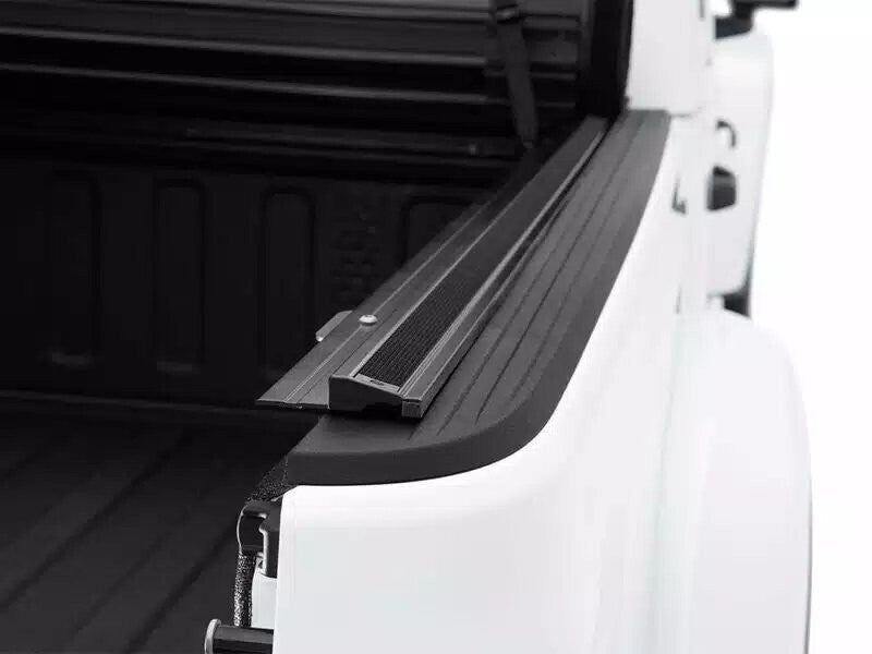 Armis Hard Rolling Tonneau Cover