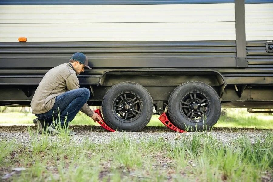 CAMPER LEVELER